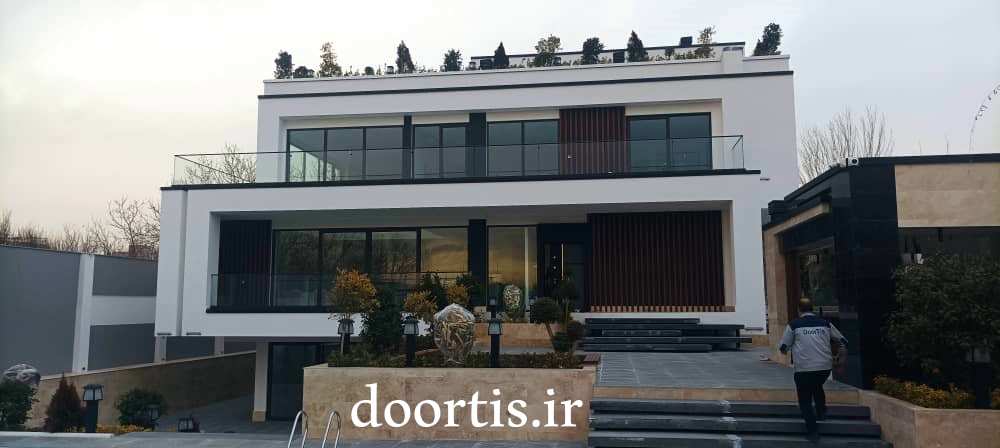 نرده شیشه ای روکار